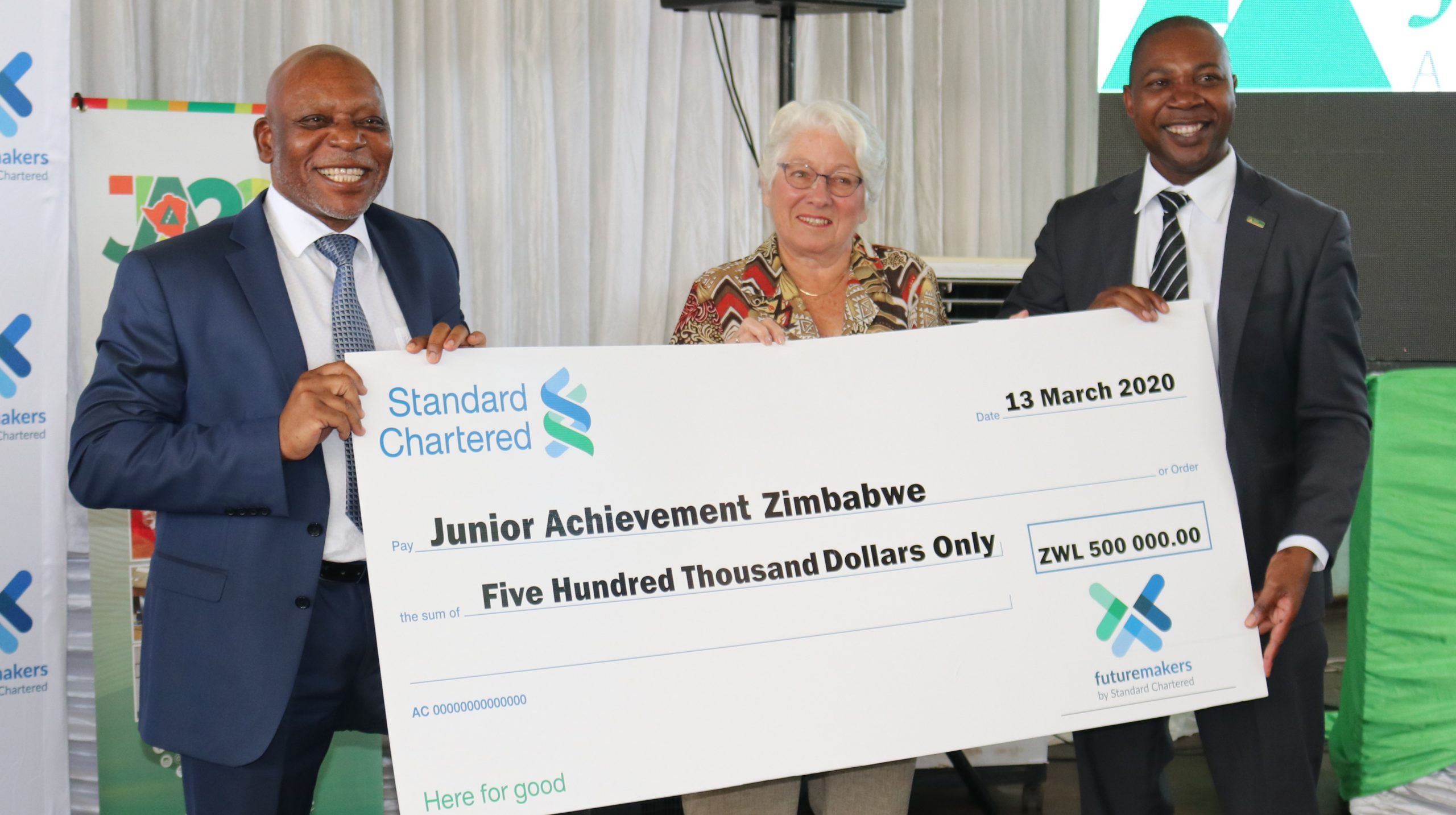 Standard Chartered Zimbabwe launches ‘Future Makers’